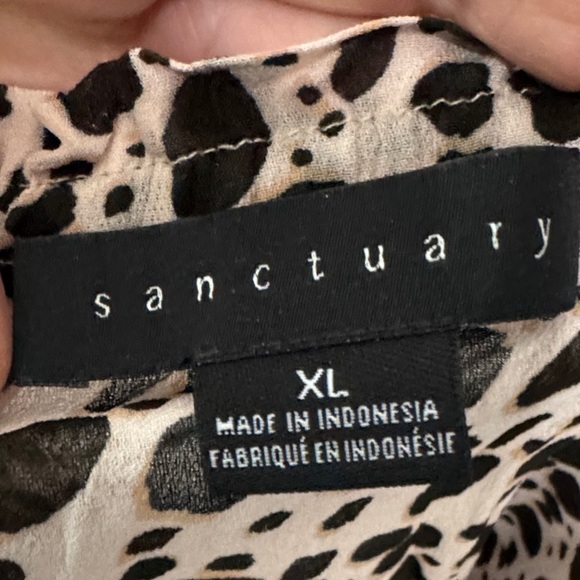 Sanctuary EUC❤️Black and Tan Patterned Peasant Blouse - Picture 7 of 8